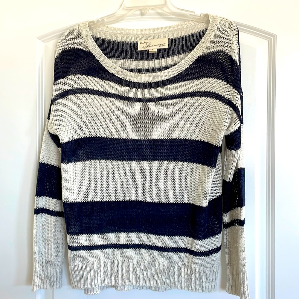Vintage Havana blue and white light sweater, size Large